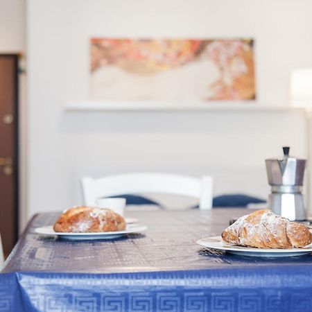 Monolocale Il Tindaro Apartment Catania Bagian luar foto