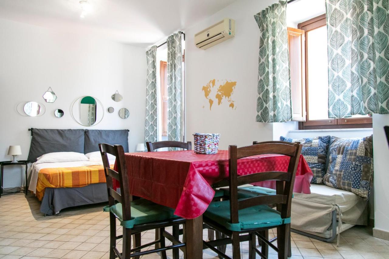 Monolocale Il Tindaro Apartment Catania Bagian luar foto