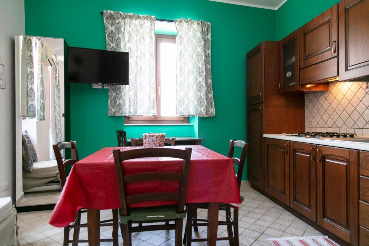 Monolocale Il Tindaro Apartment Catania Bagian luar foto