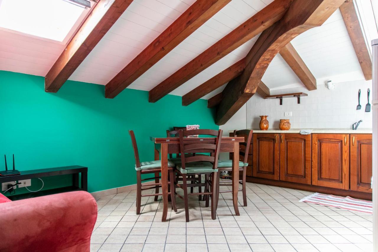 Monolocale Il Tindaro Apartment Catania Bagian luar foto