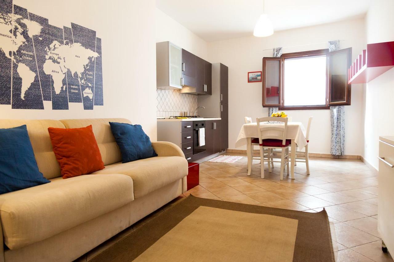 Monolocale Il Tindaro Apartment Catania Bagian luar foto