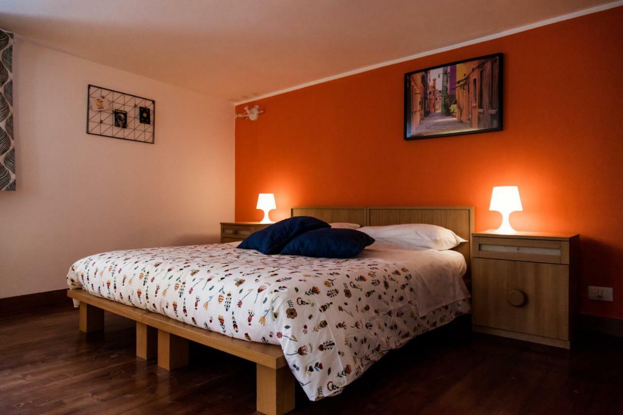 Monolocale Il Tindaro Apartment Catania Bagian luar foto