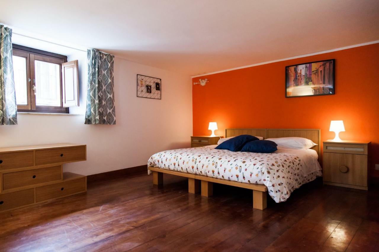 Monolocale Il Tindaro Apartment Catania Bagian luar foto